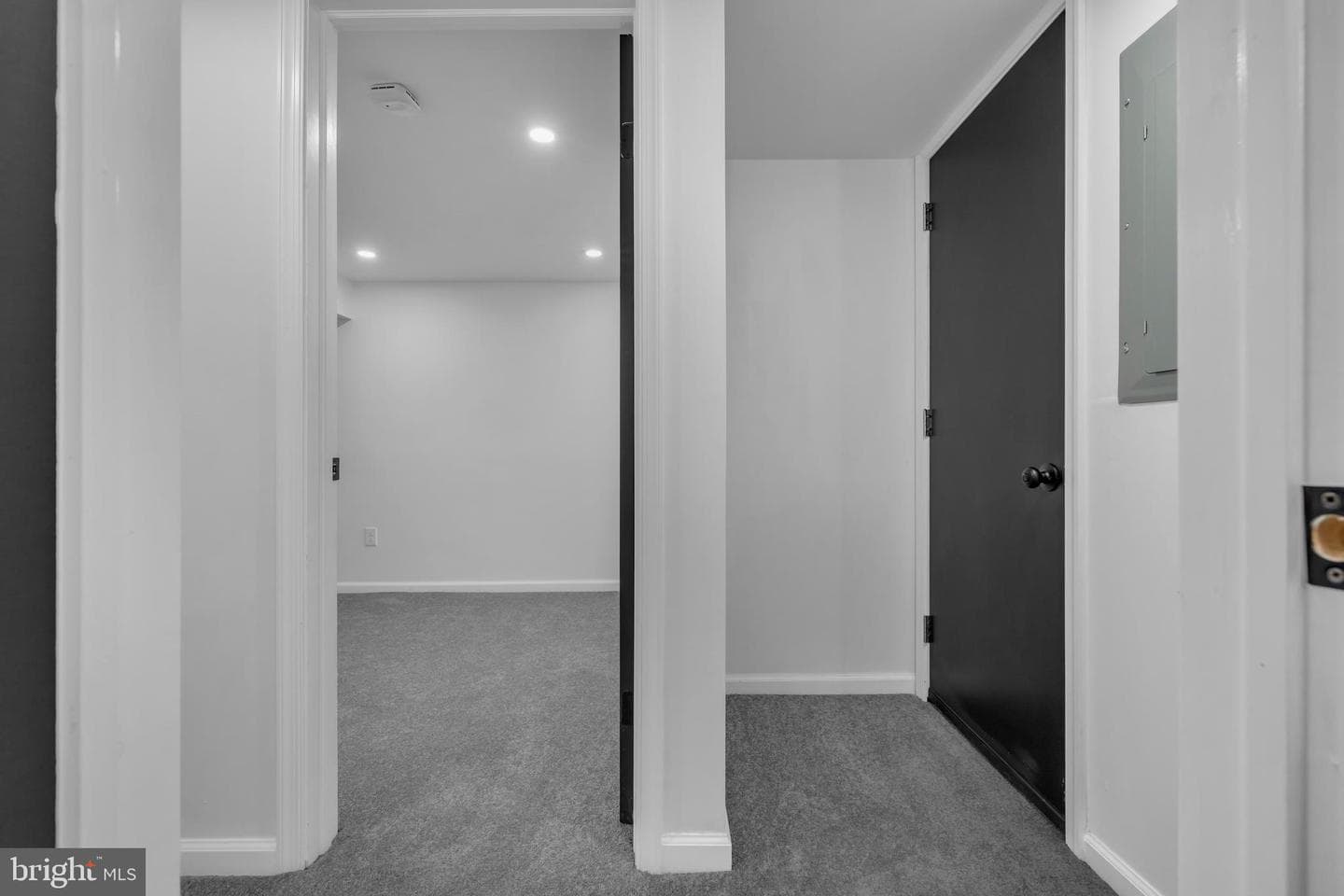 1537 Stonewood Road photo 34