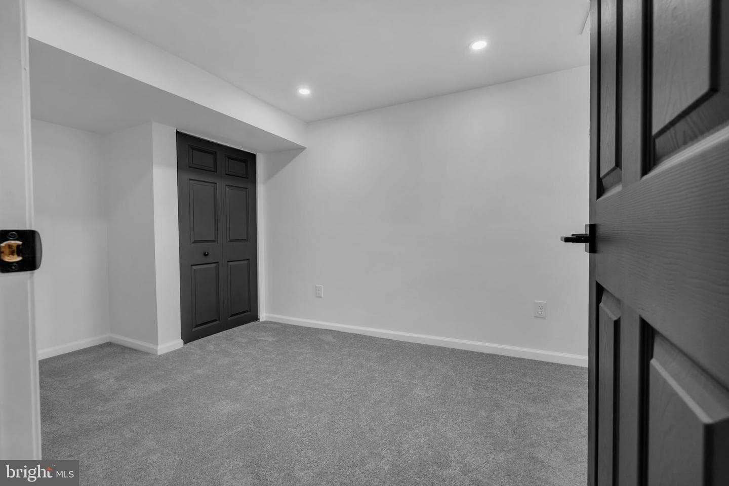 1537 Stonewood Road photo 37