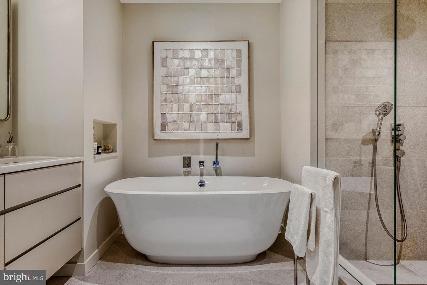 1200 Steuart Street #1811 photo 23