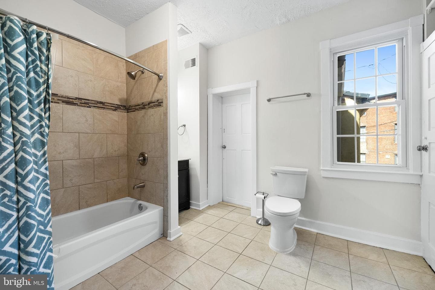 624 Washington Boulevard photo 22