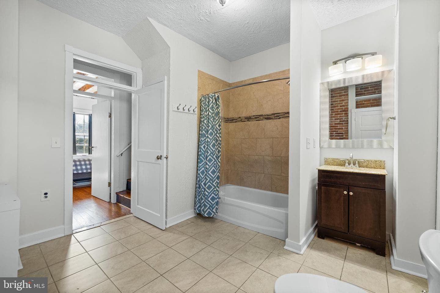 624 Washington Boulevard photo 24
