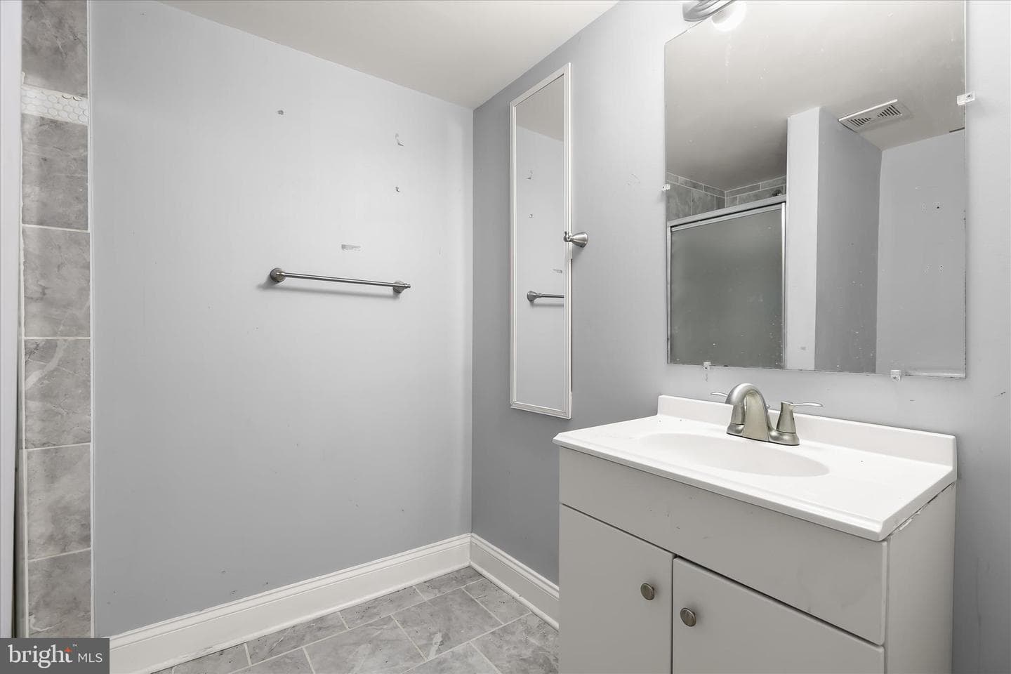 1504 N Linwood Avenue photo 25