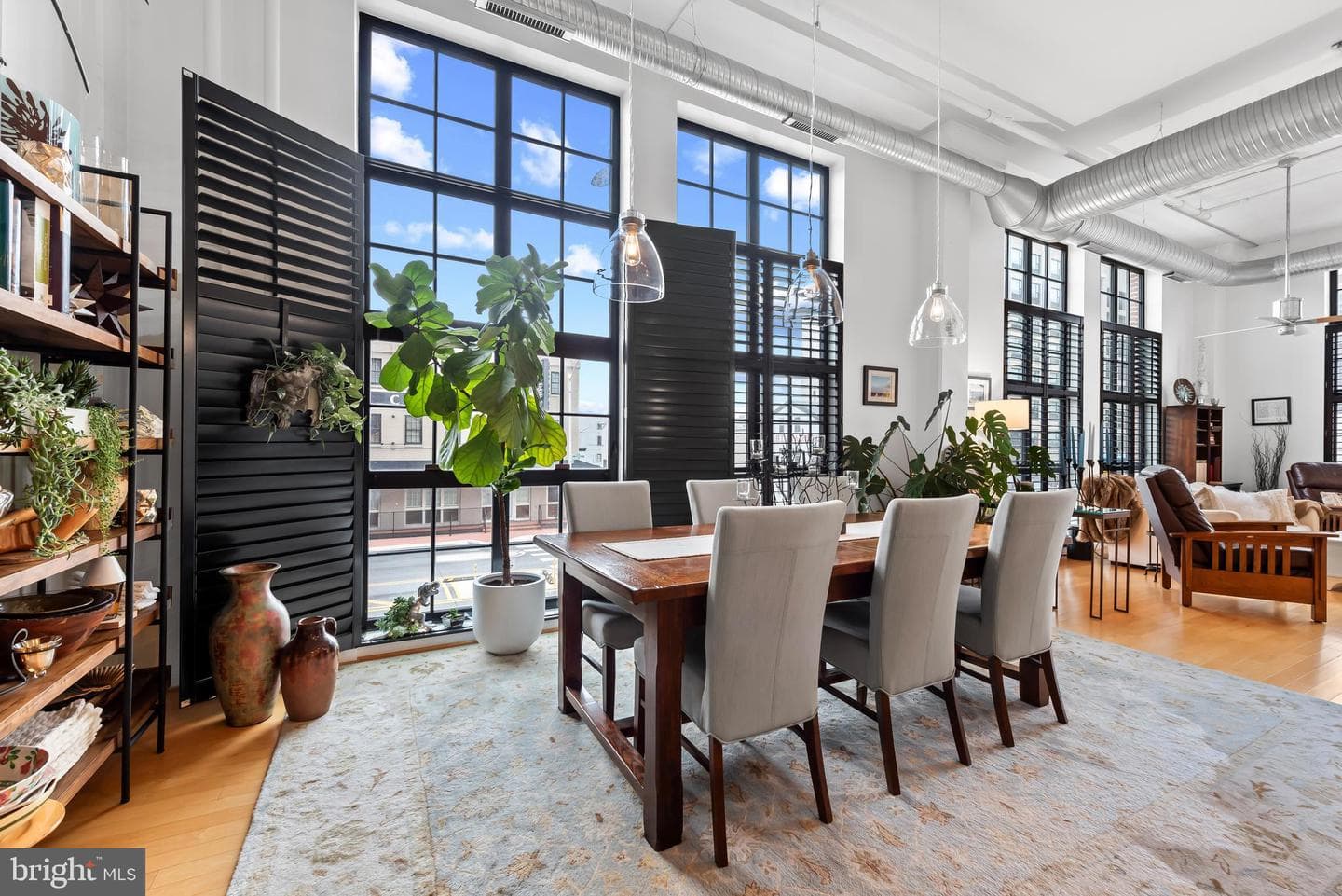 1220 Bank Street #204 photo 9