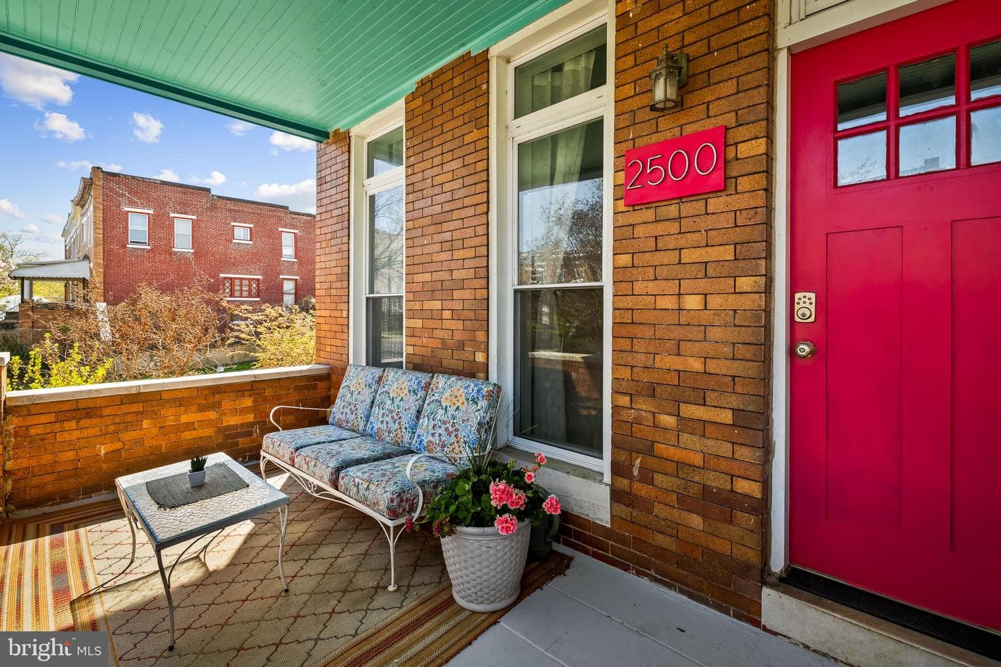 2500 Brookfield Avenue photo 4