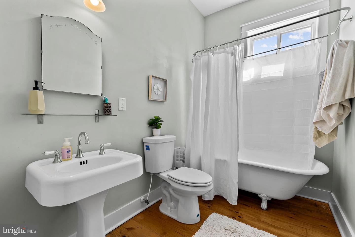 2500 Brookfield Avenue photo 41