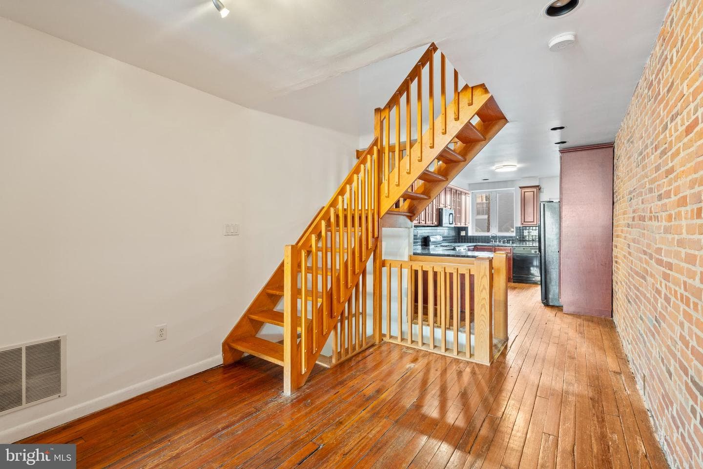 1407 Webster Street photo 17