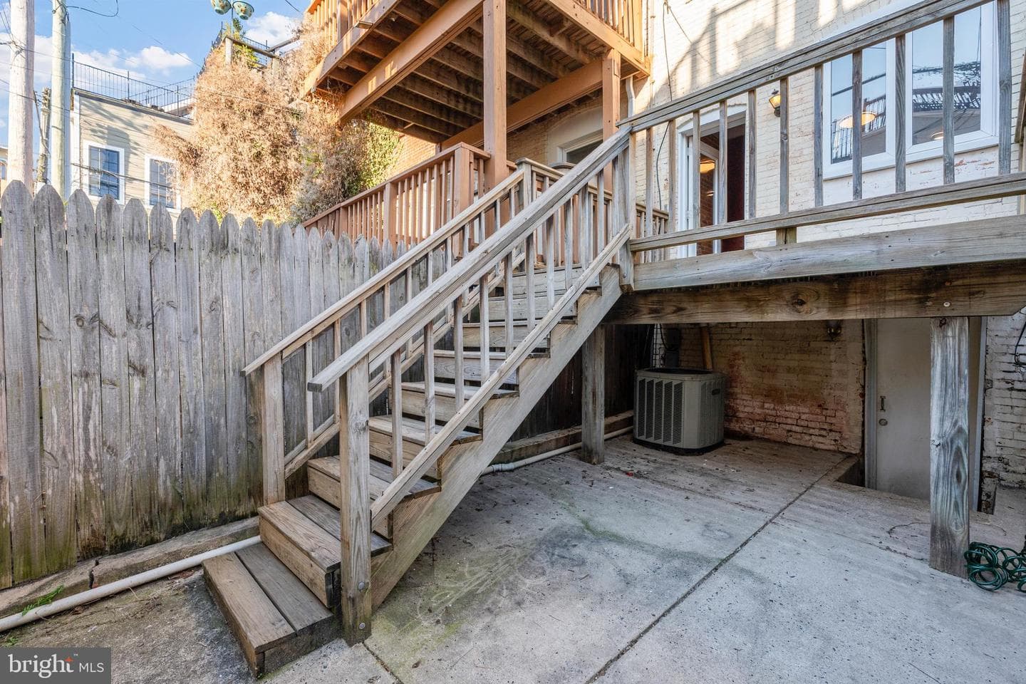 1407 Webster Street photo 34