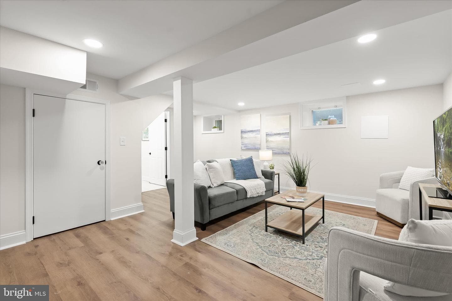 614 Stamford Road photo 30