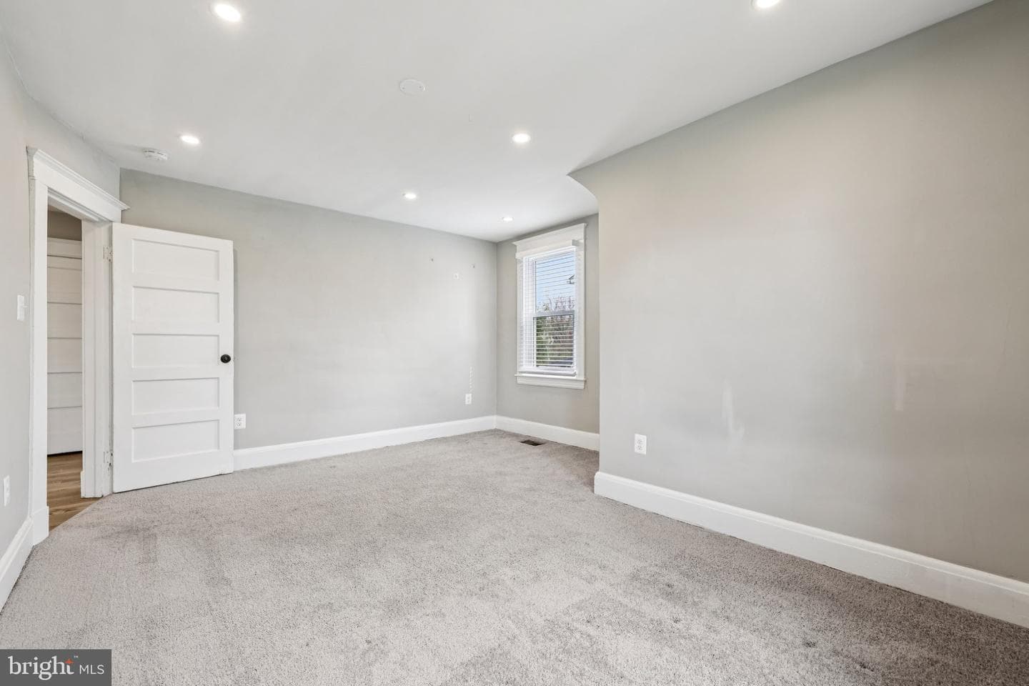 4118 Kathland Avenue photo 22