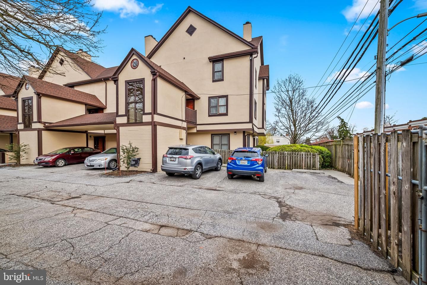 4202 Roland Ave #208 photo 39