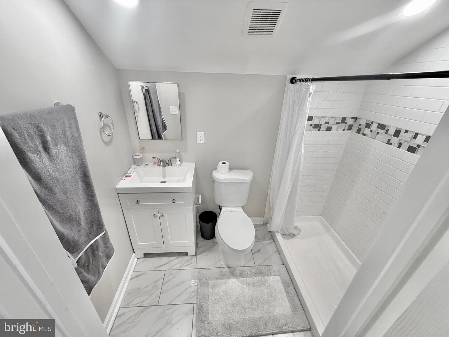 5716 Bland Avenue photo 16