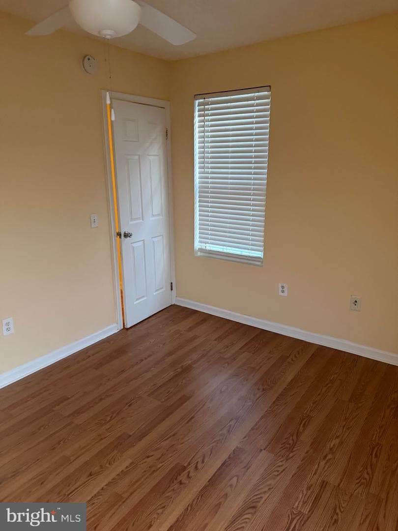 2310 James Street photo 6