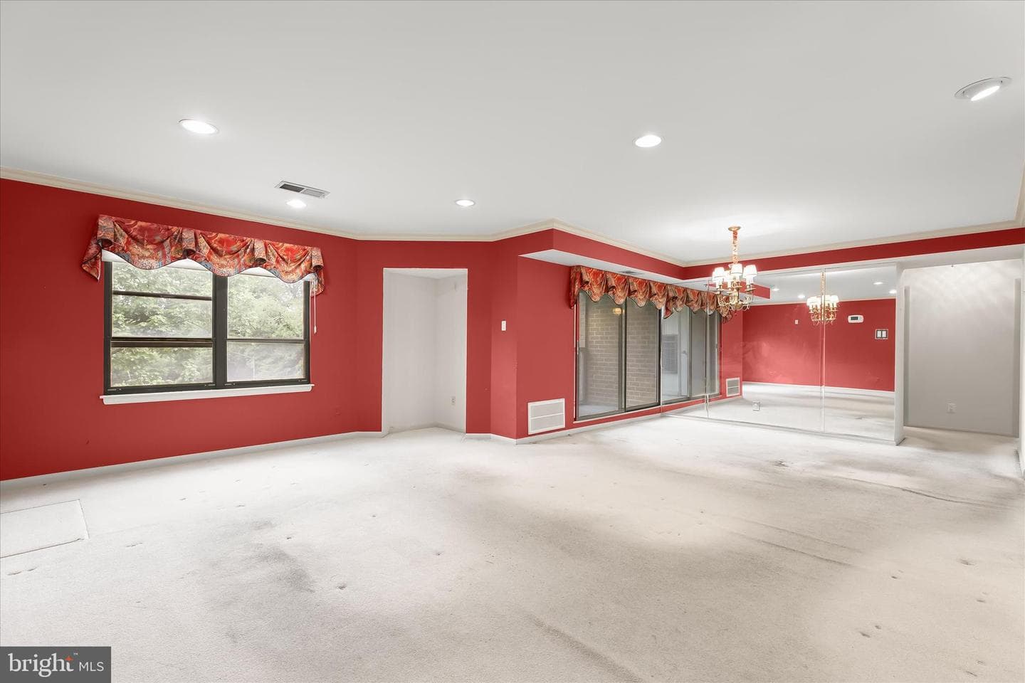 6317 Park Heights Avenue #521 photo 12
