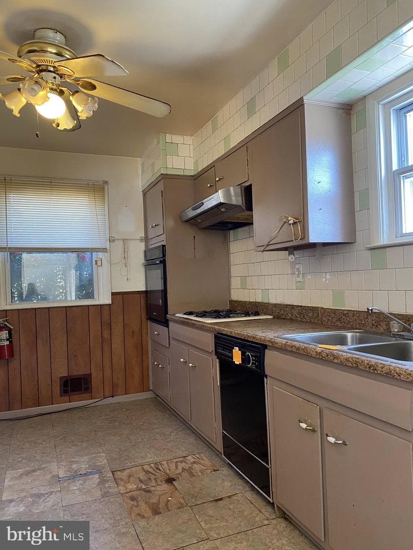 5516 Seward Avenue photo 14