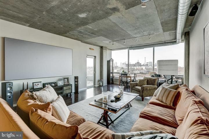 1200 Steuart Street #428 photo 19