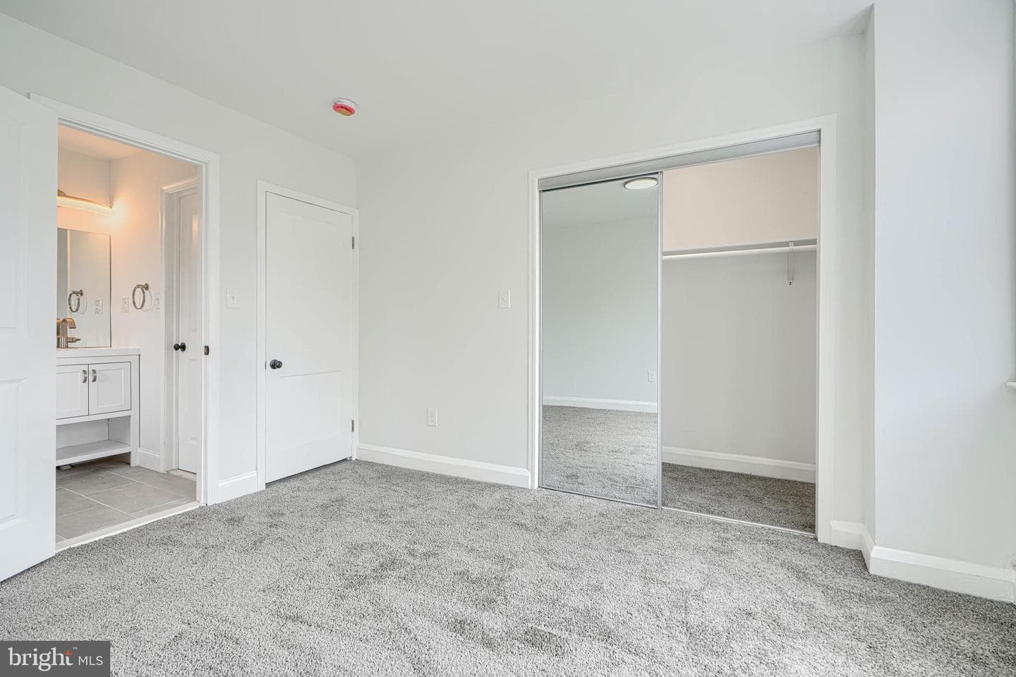 3114 Mary Avenue photo 12