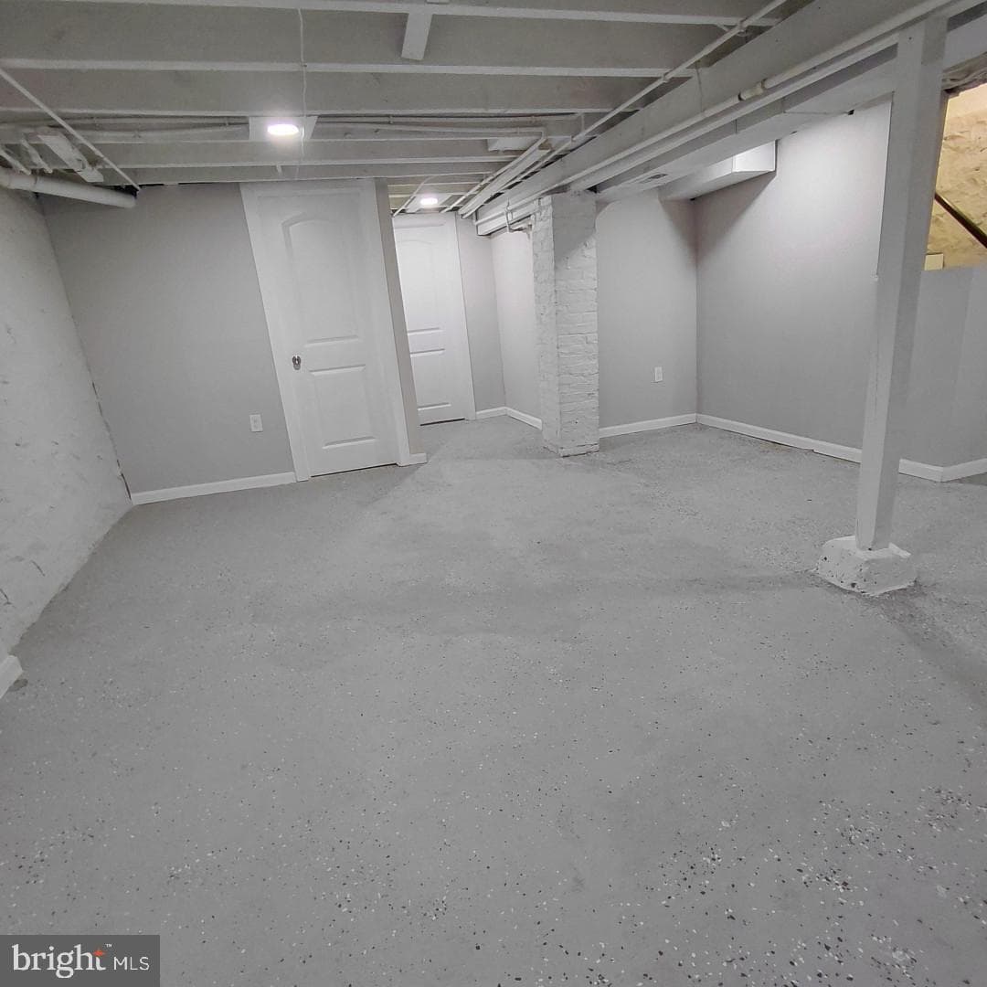 502 Lyndhurst Street photo 23