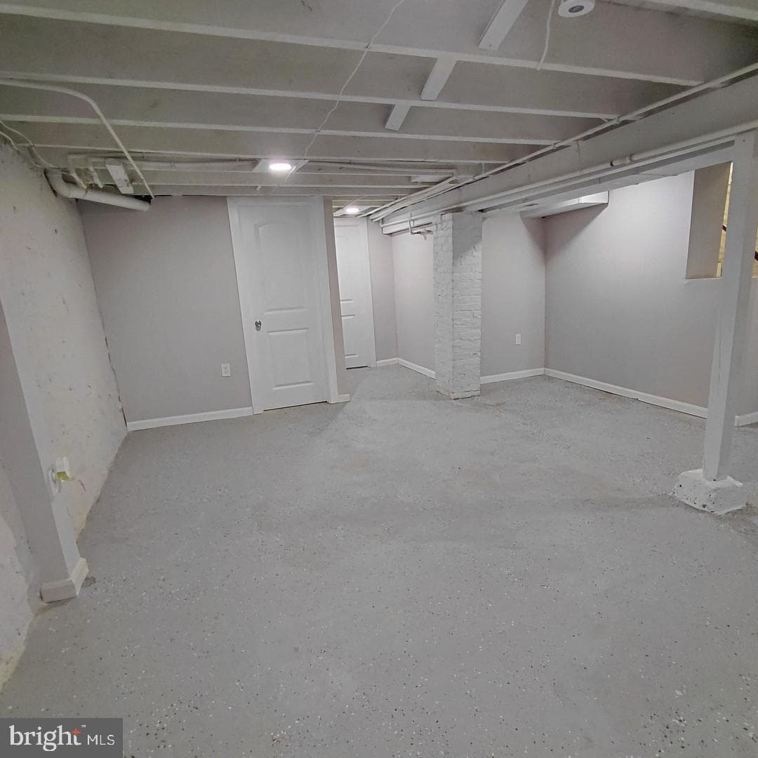 502 Lyndhurst Street photo 24