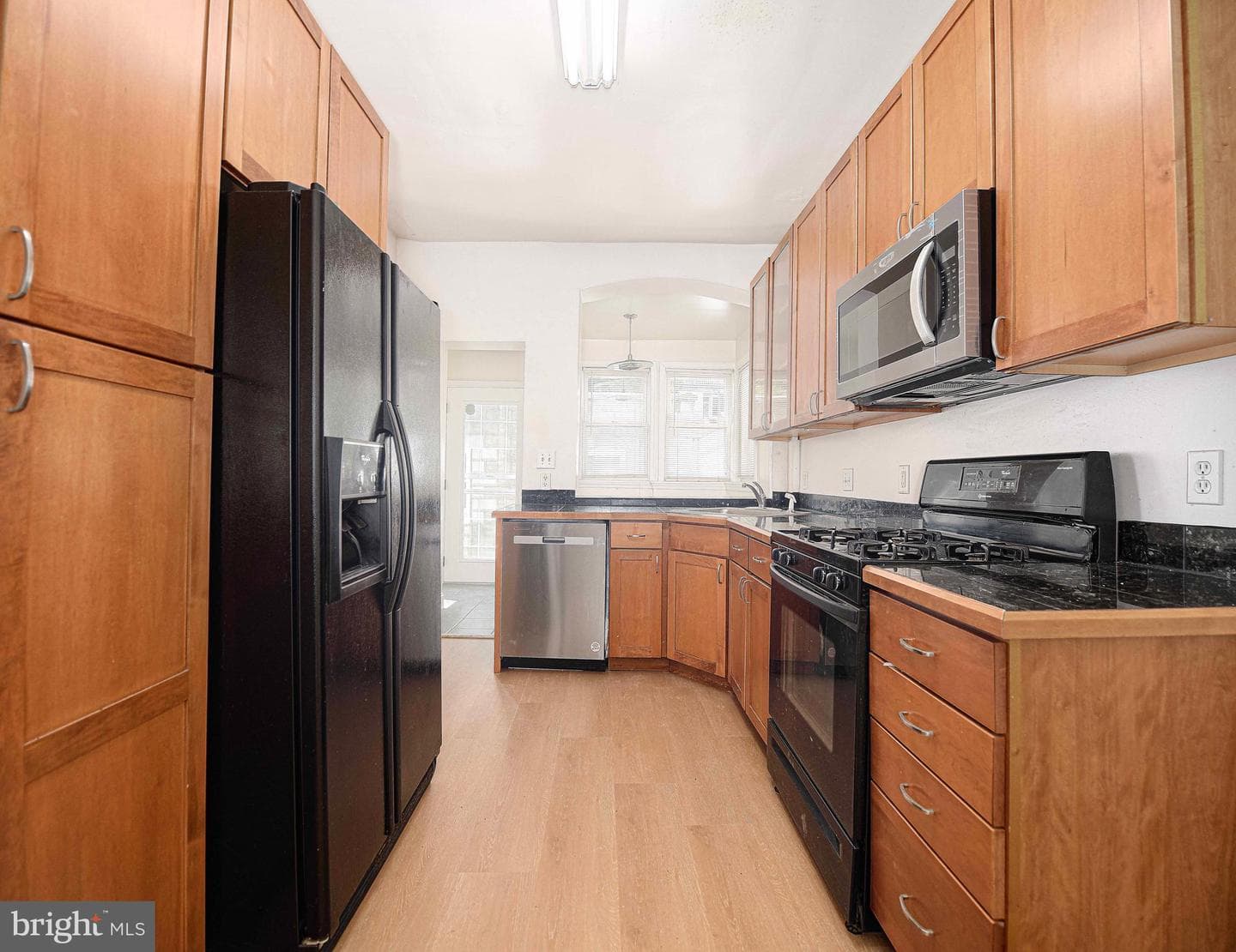 2946 Wyman Parkway photo 18