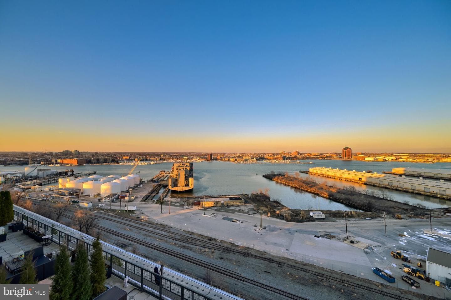 1200 Steuart Street #1515 photo 35