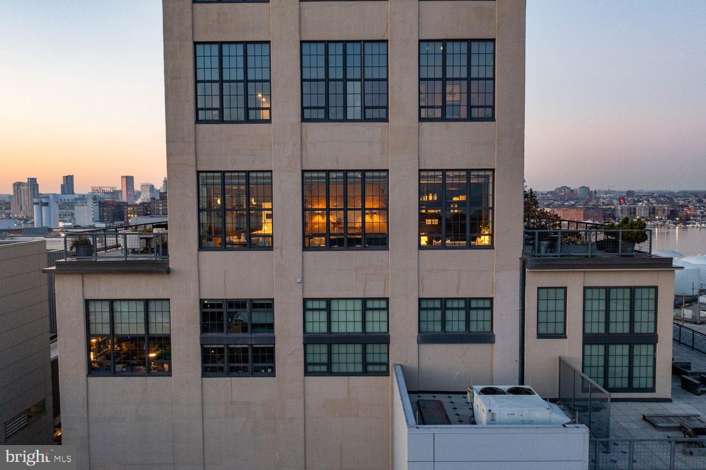 1200 Steuart Street #1515 photo 41