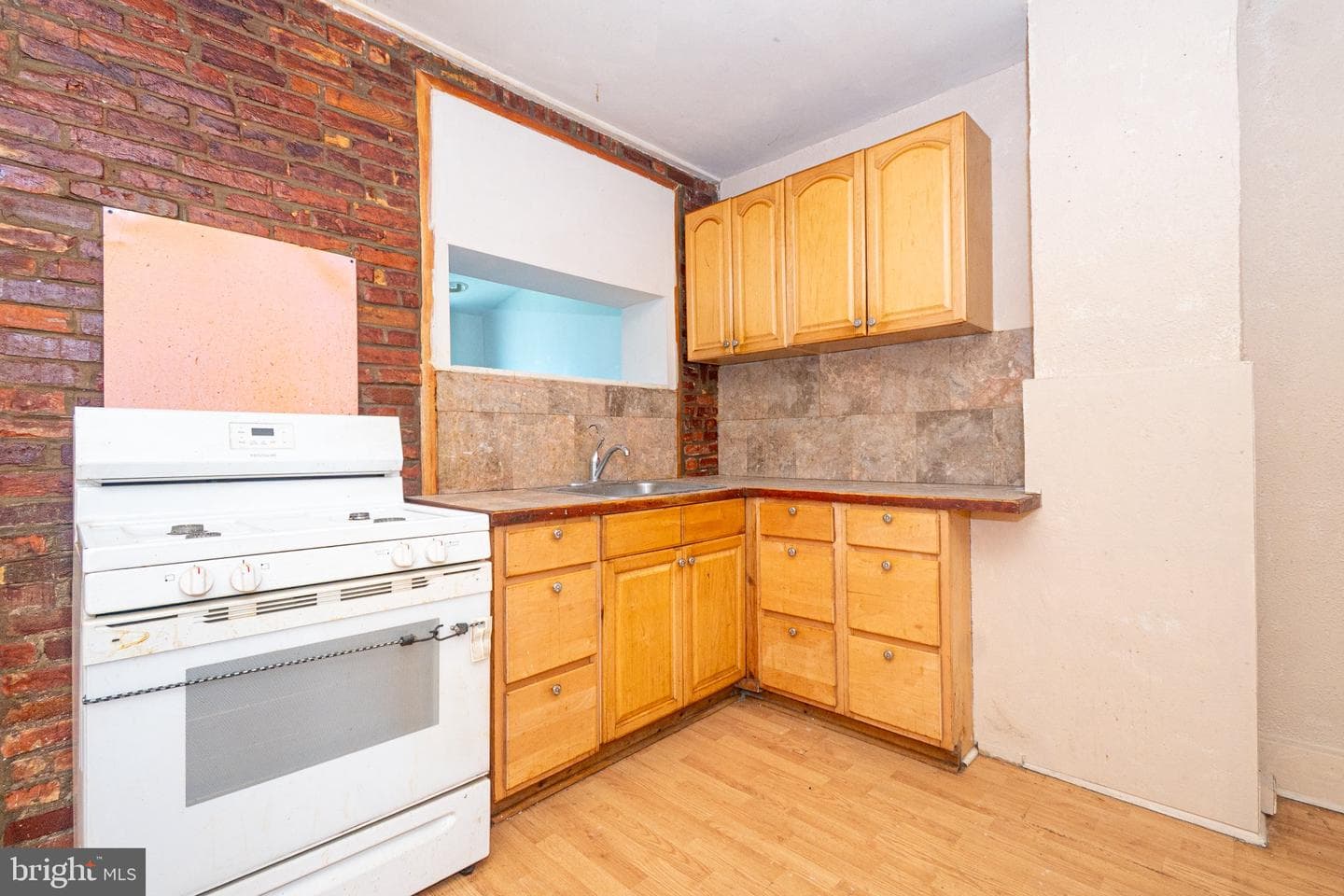 423 Furrow photo 10