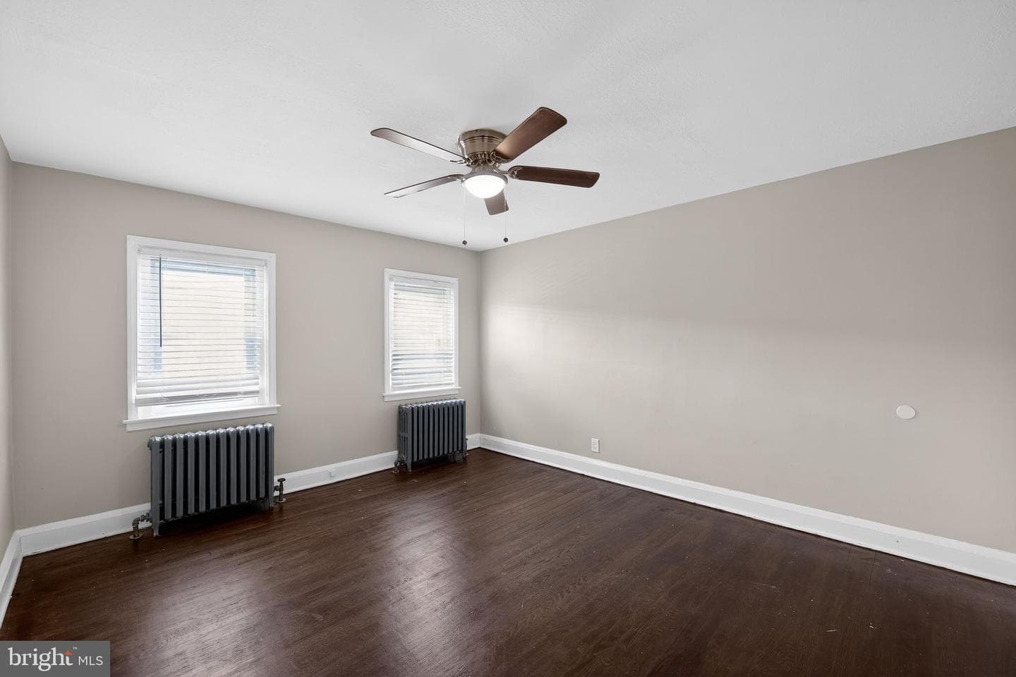 821 Mount Holly Street photo 8