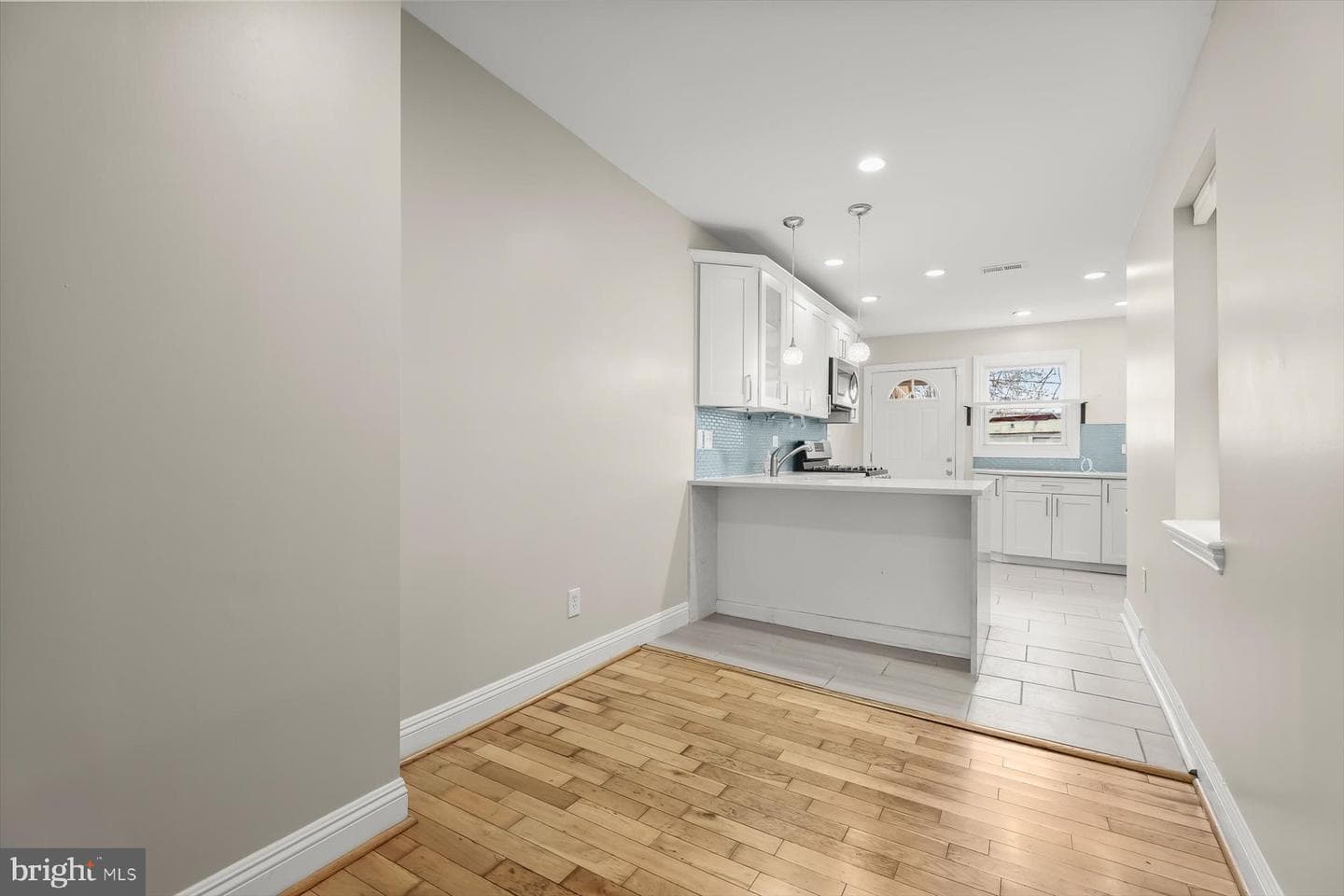 3302 Chestnut Avenue photo 7