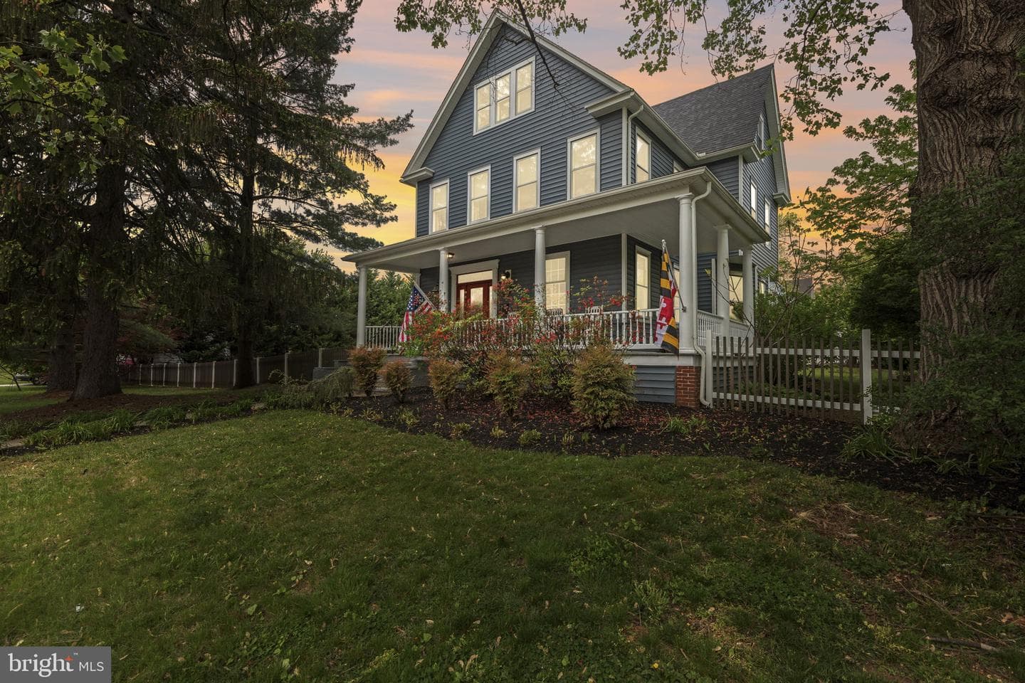 3814 Fleetwood Avenue photo 2