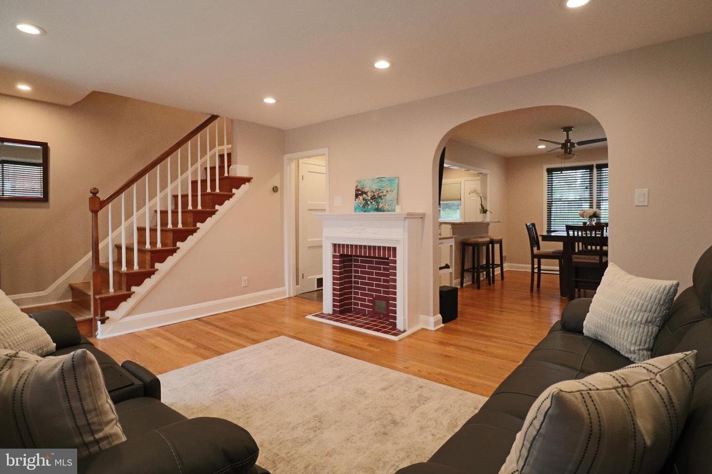 7614 Daniels Avenue photo 4