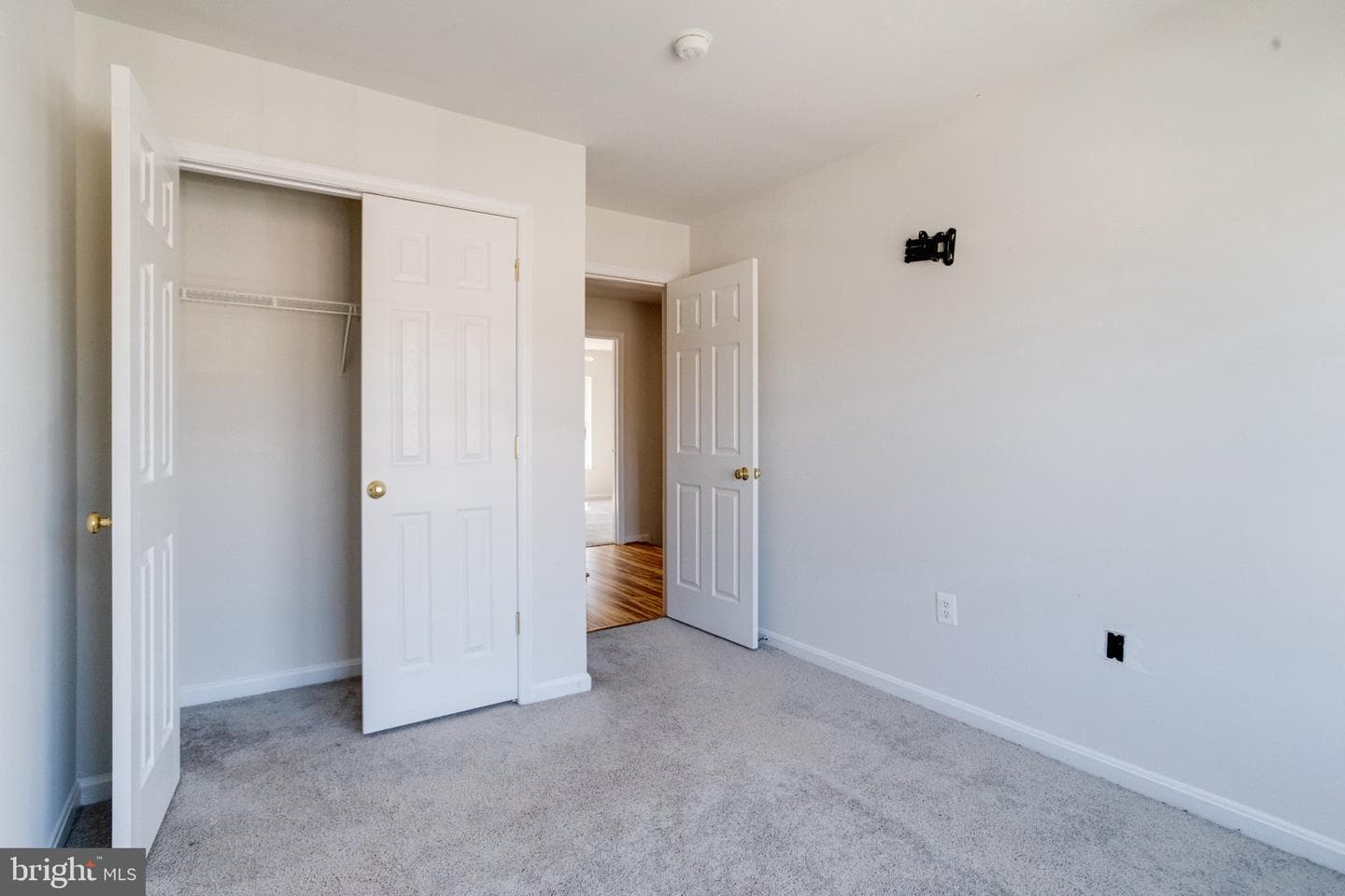607 Gold Street photo 37