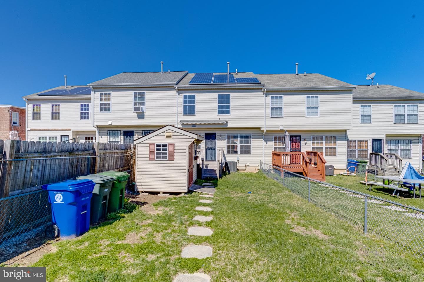 607 Gold Street photo 50
