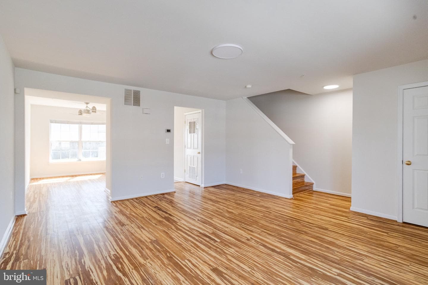 607 Gold Street photo 6