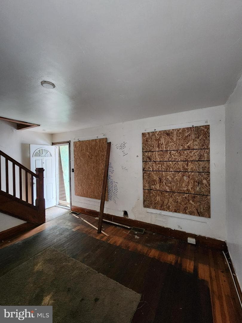 4221 Morrison Court photo 5