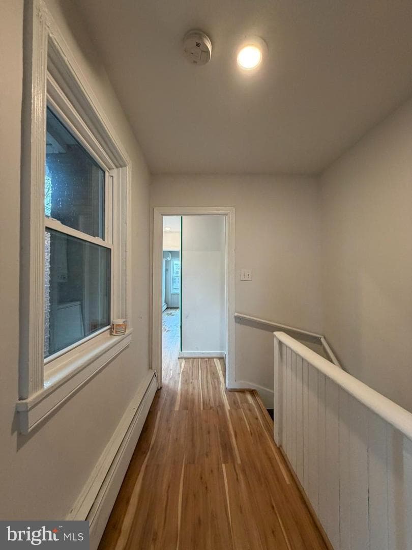 307 S Baylis Street photo 16