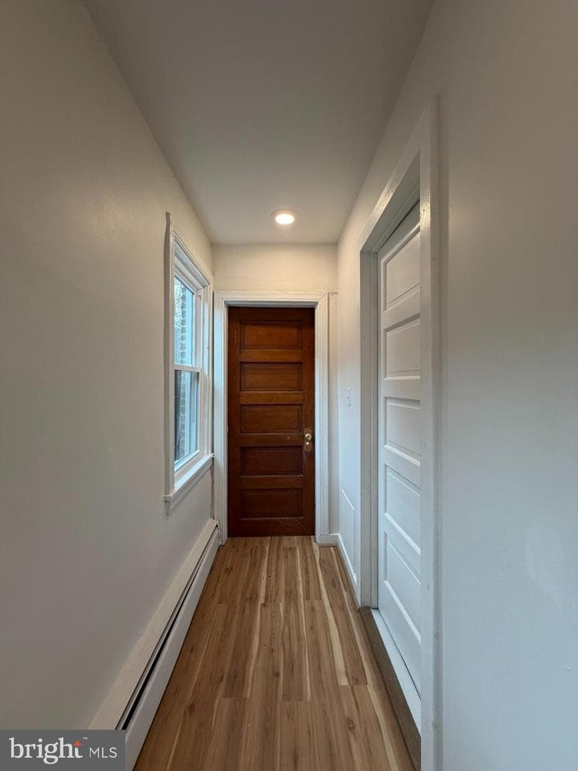 307 S Baylis Street photo 21