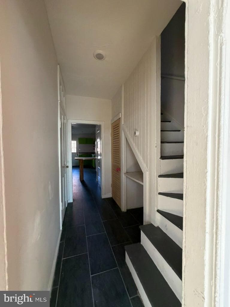 307 S Baylis Street photo 6