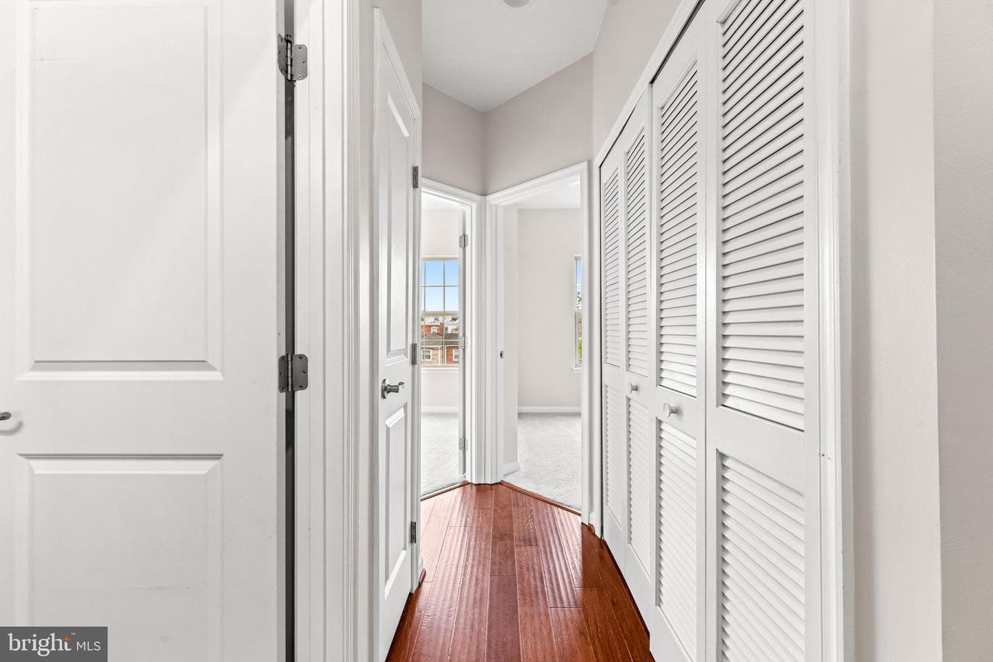 840 Oldham Street photo 35