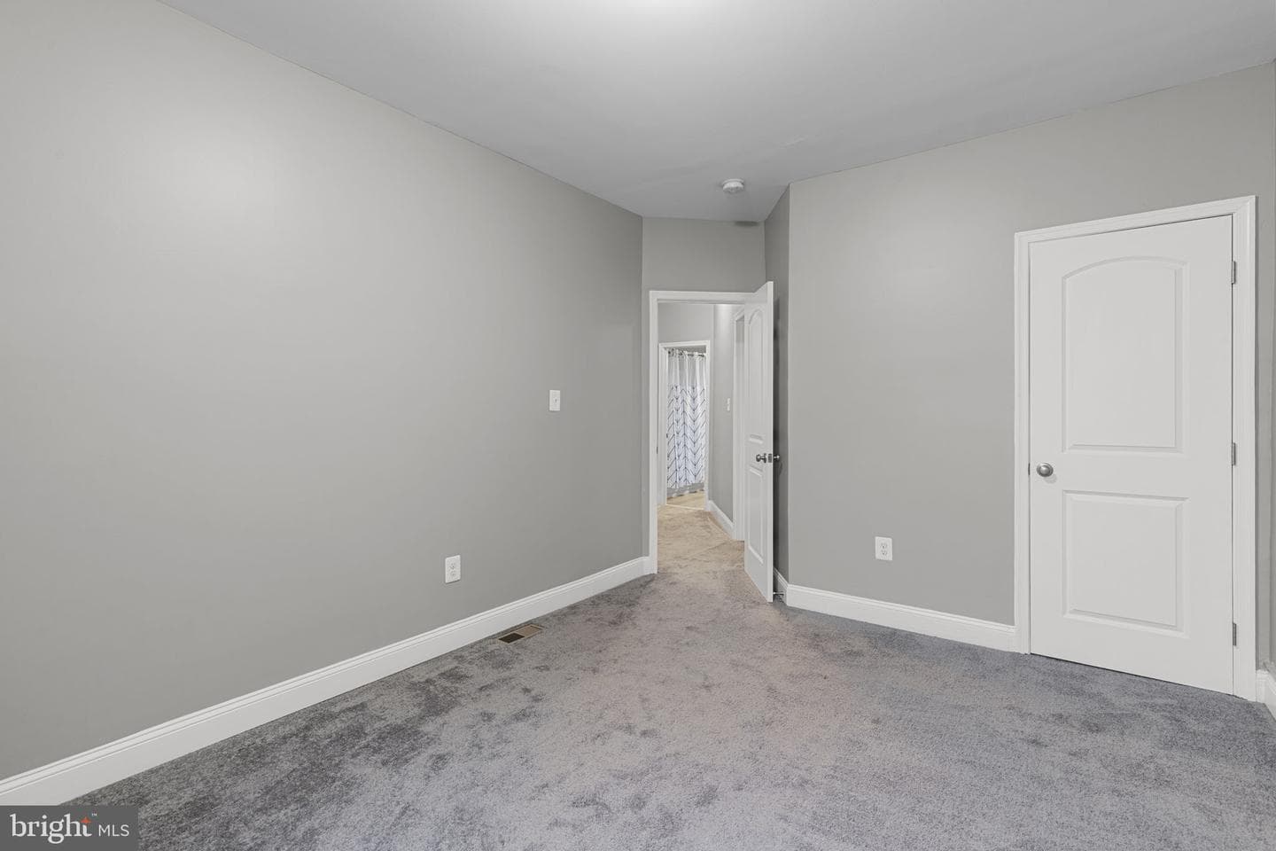 3110 Cliftmont photo 14