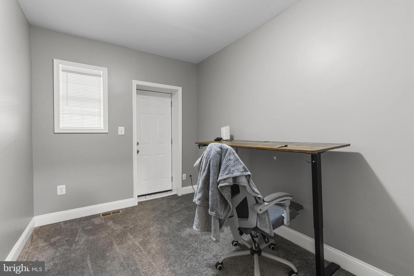 3110 Cliftmont photo 17