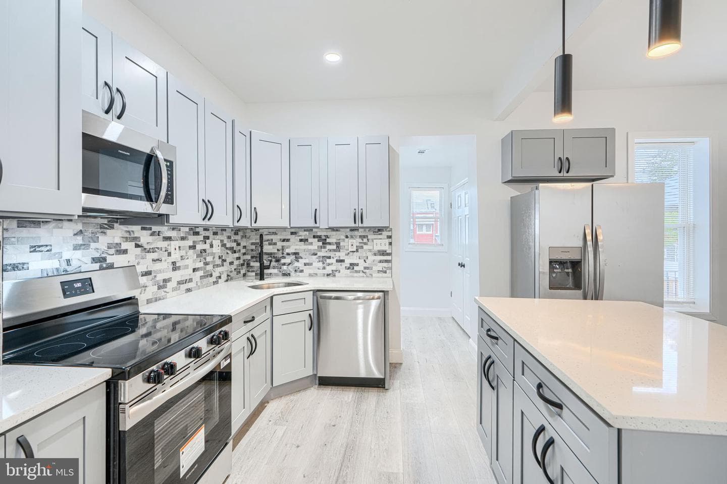 513 Normandy Avenue photo 6