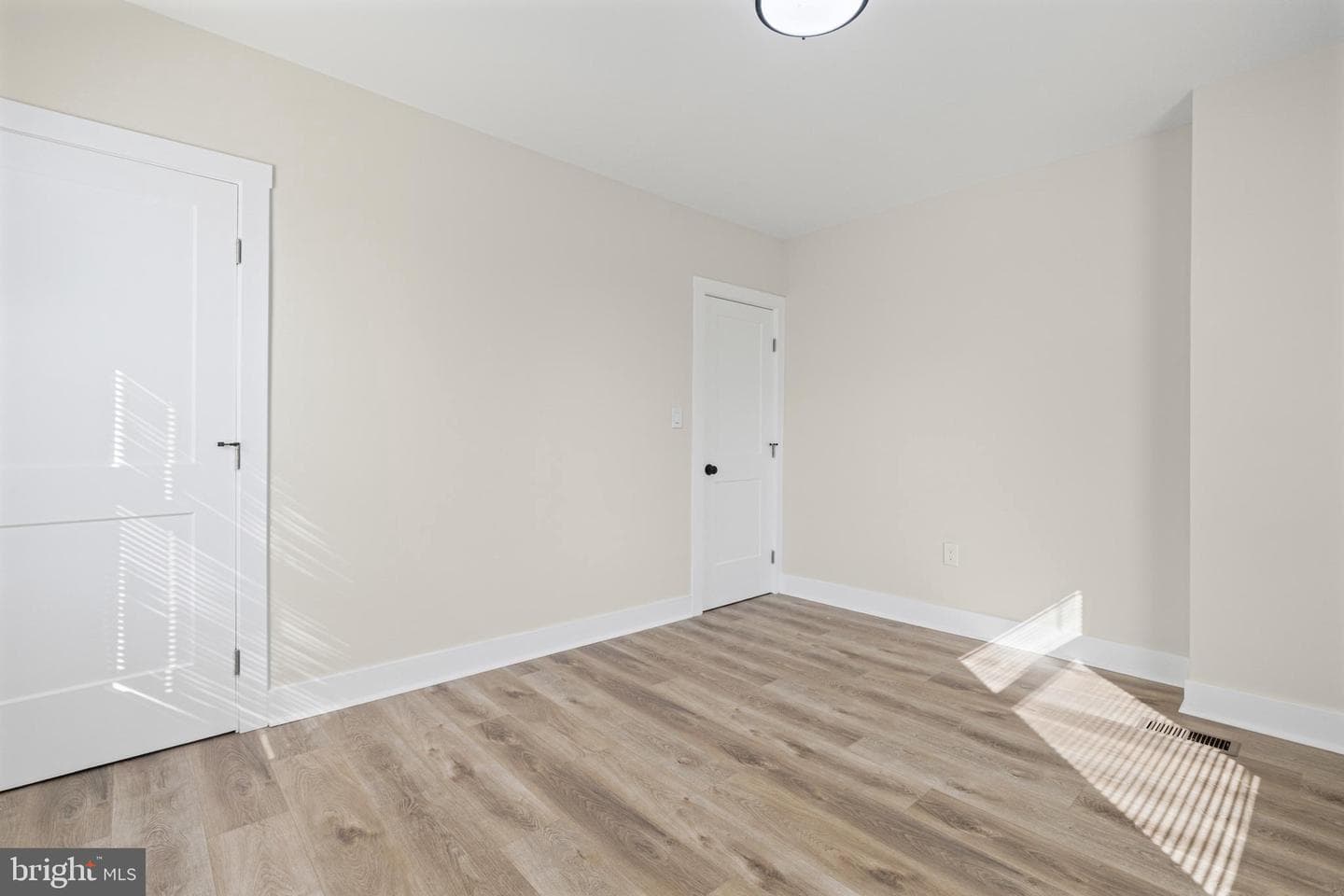3704 Sequoia Avenue photo 21