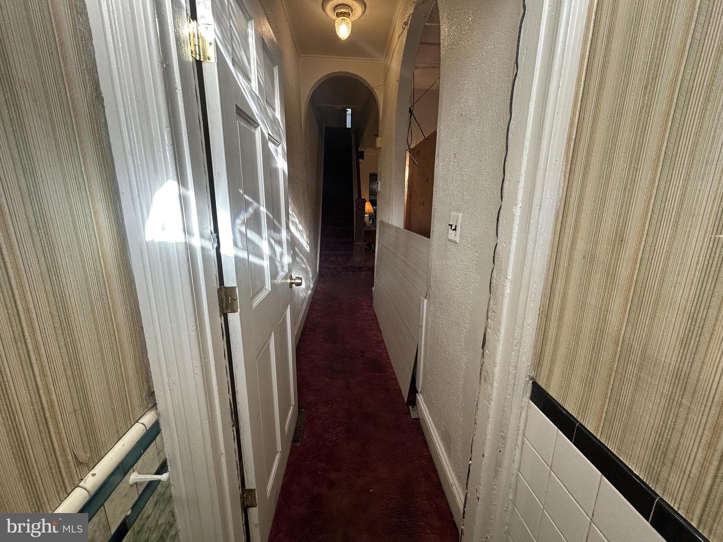 307 S Mount Street photo 4