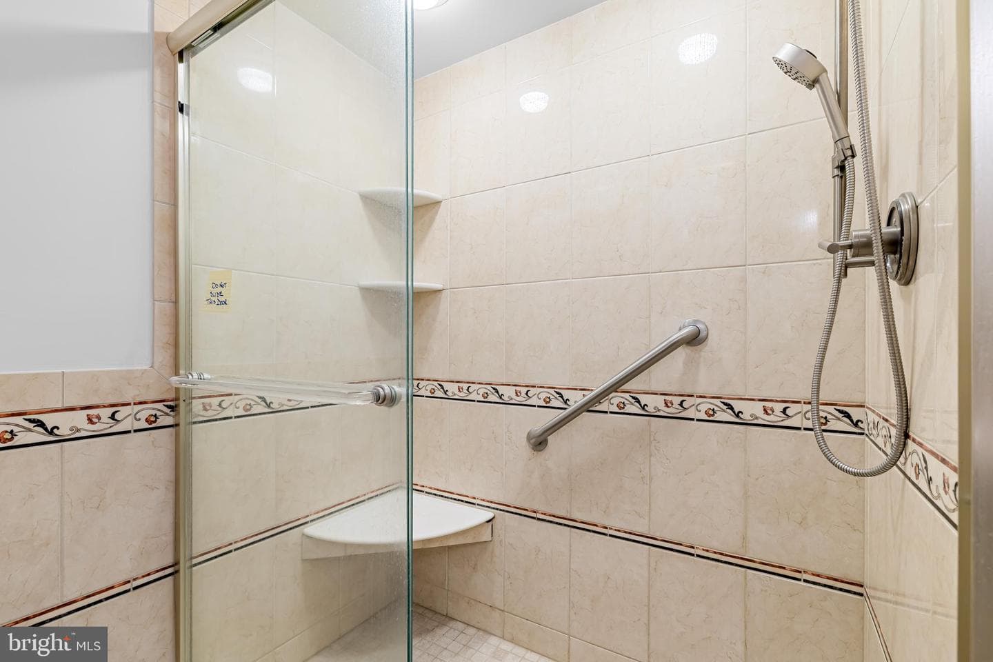 4100 N Charles Street #914 photo 34