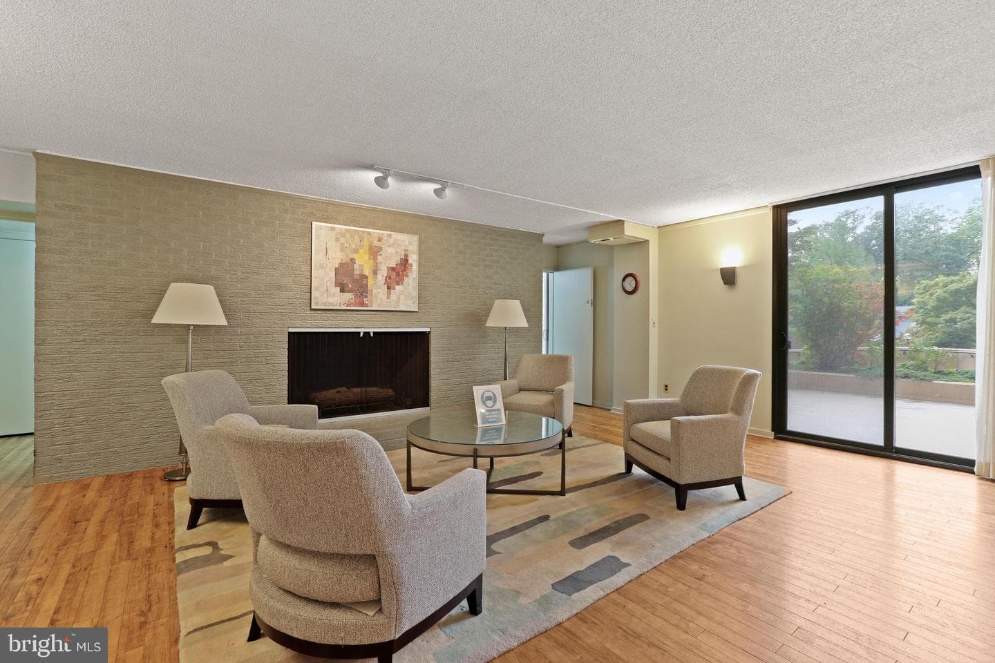 4100 N Charles Street #914 photo 46