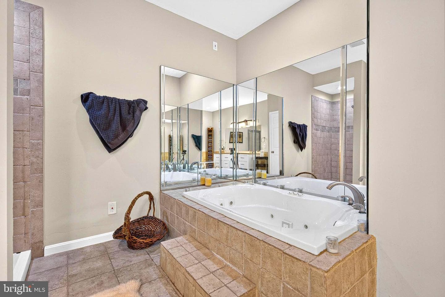 4000 Kathland Avenue photo 16