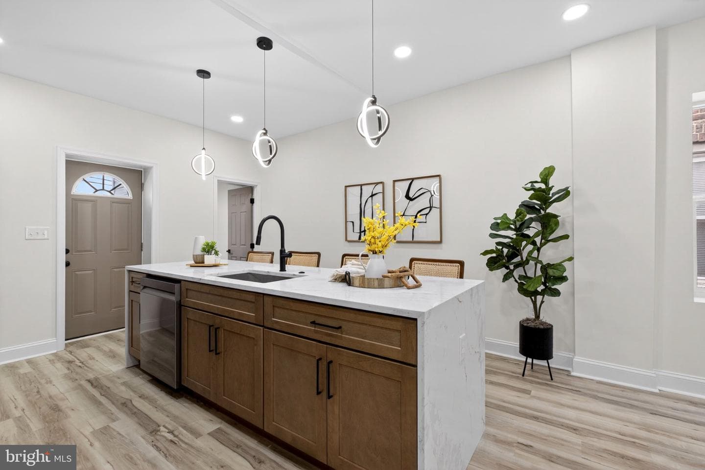 849 N Bentalou Street photo 10