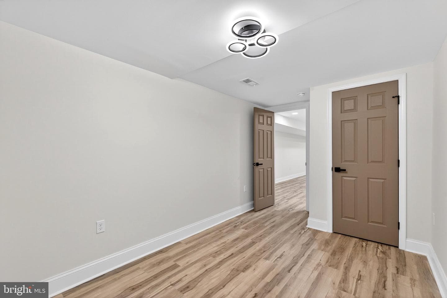 849 N Bentalou Street photo 26