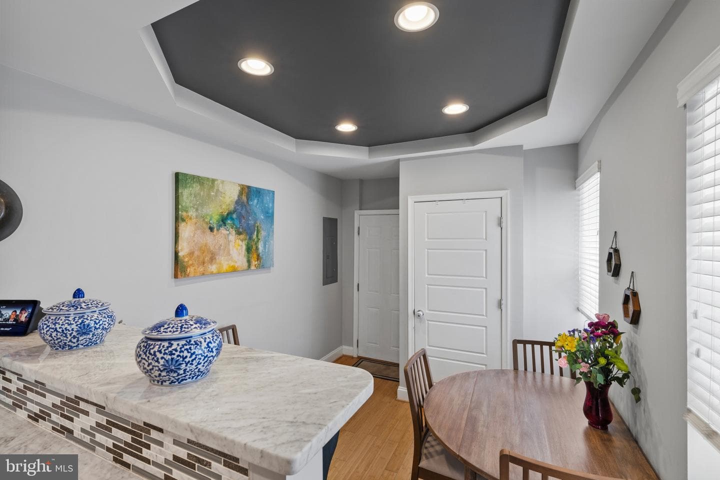 1729 Bank Street photo 13