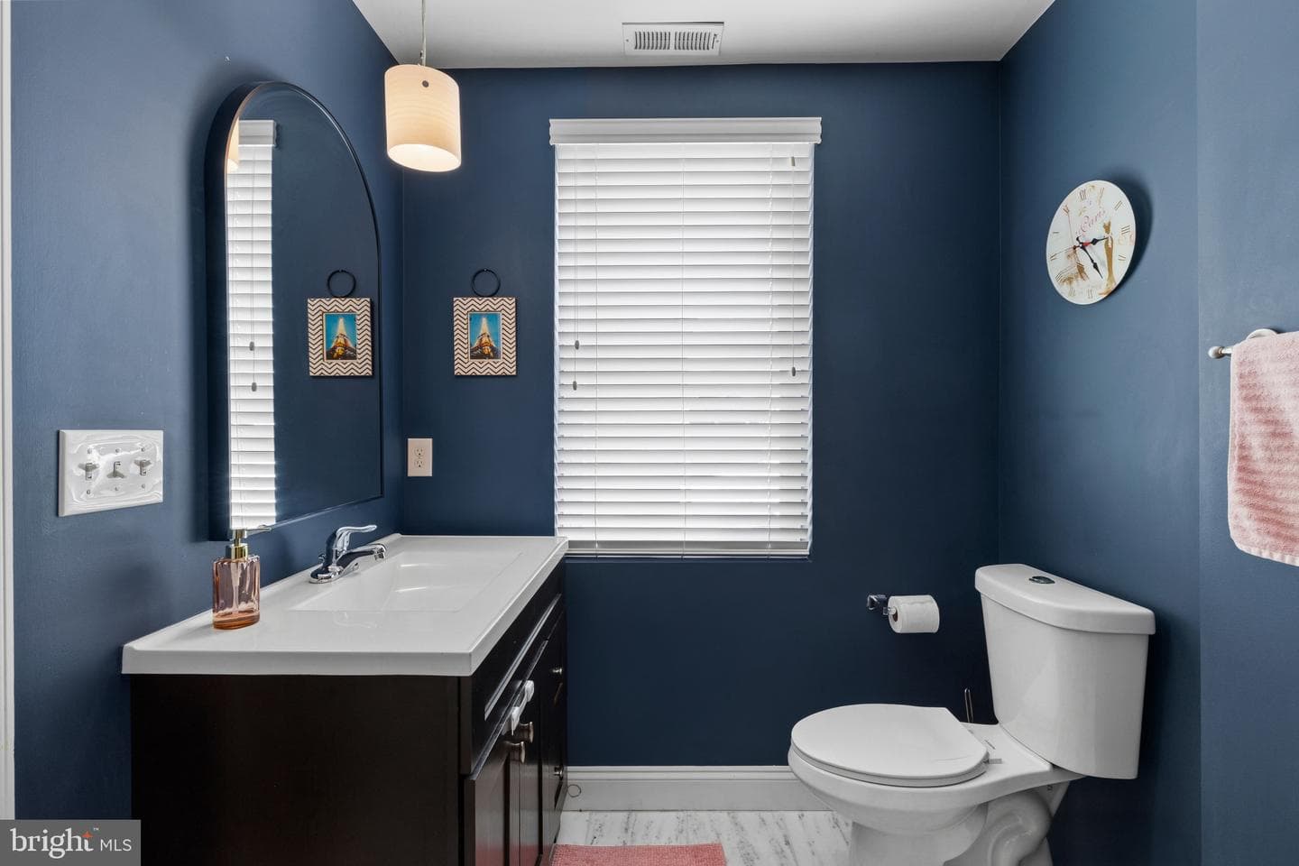 1729 Bank Street photo 33